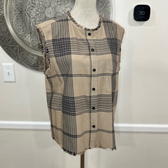Raquel Allegra sleeveless plaid top with fringe trim - Size 2 / M - Picture 2 of 10